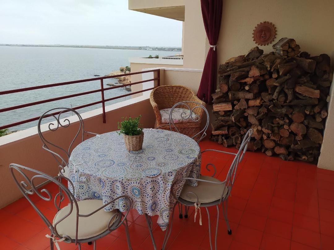 1ª Linea De Mar Con Vista Fantástica Appartement L'Ampolla Buitenkant foto